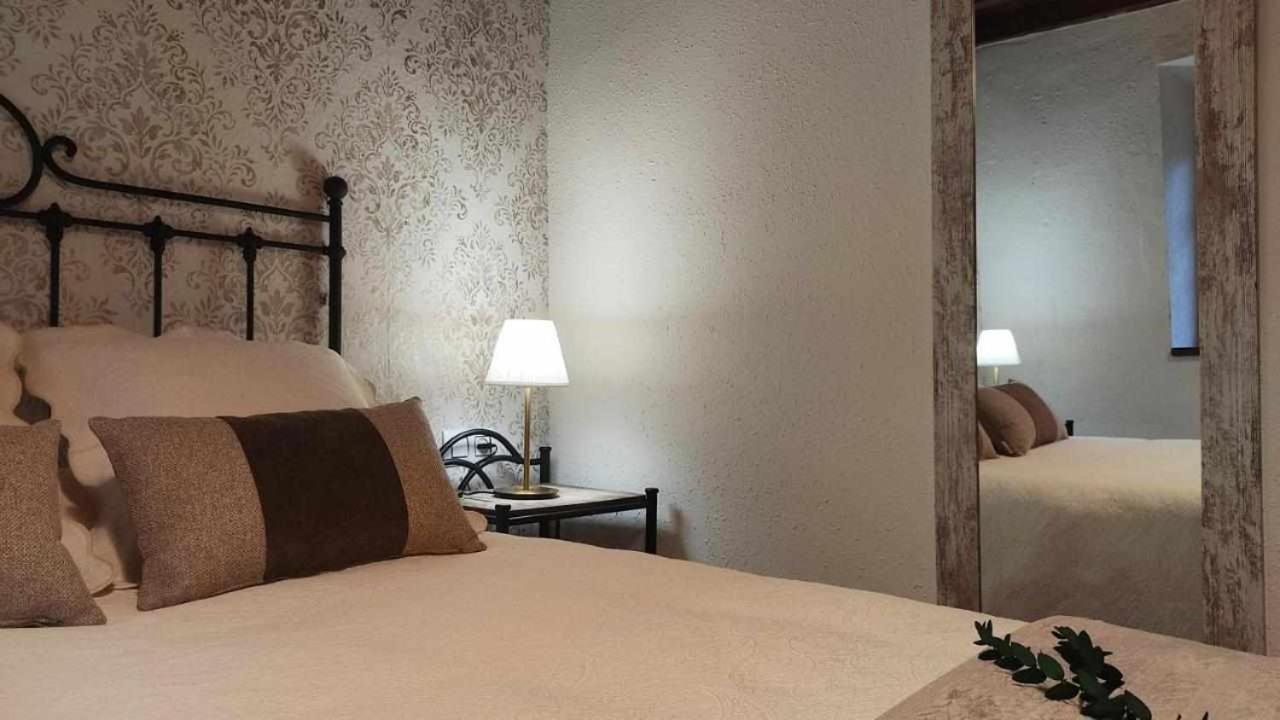 Apartamentos Rurales La Laguna Somiedo Valle de Lago ภายนอก รูปภาพ